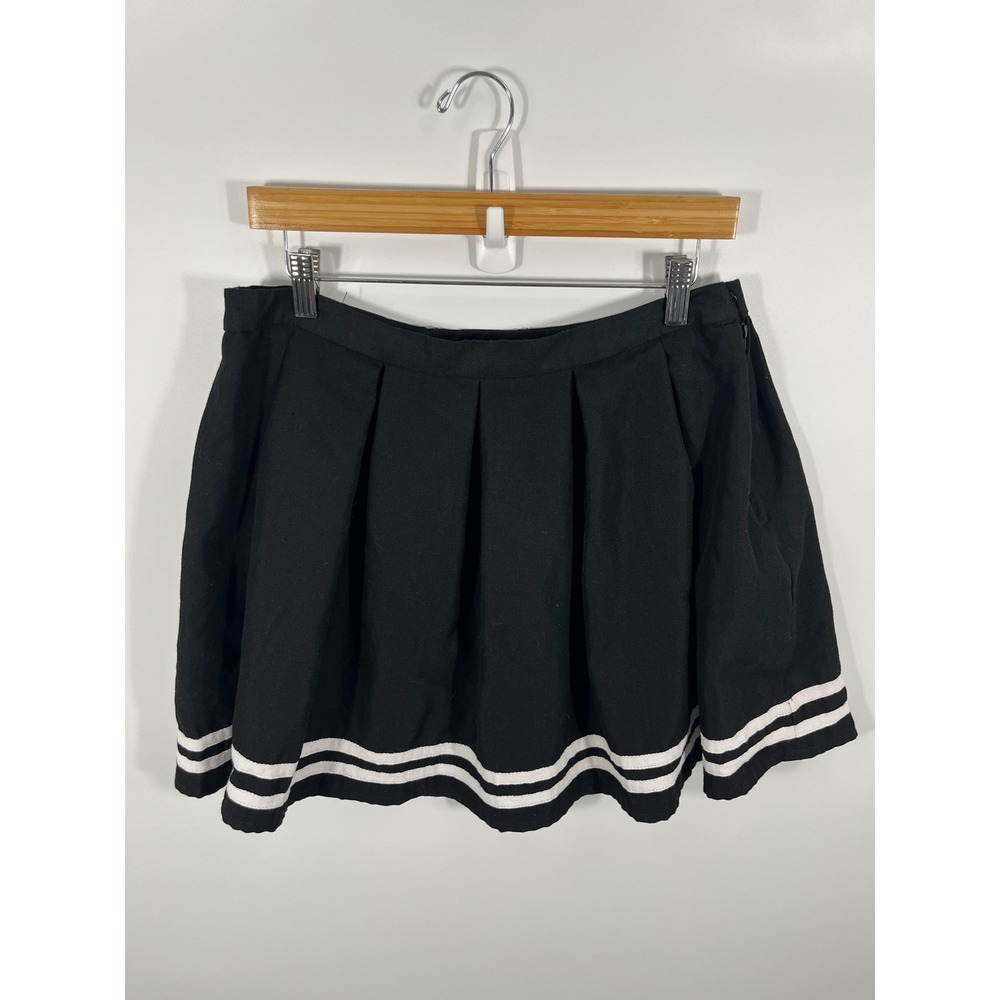 Hot Topic Skirt Womens XL Black Pleated Grunge Goth Emo Alt Indie